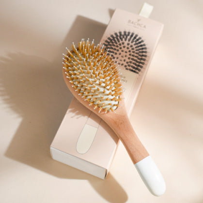 Grande brosse démêlage et brillance gravée