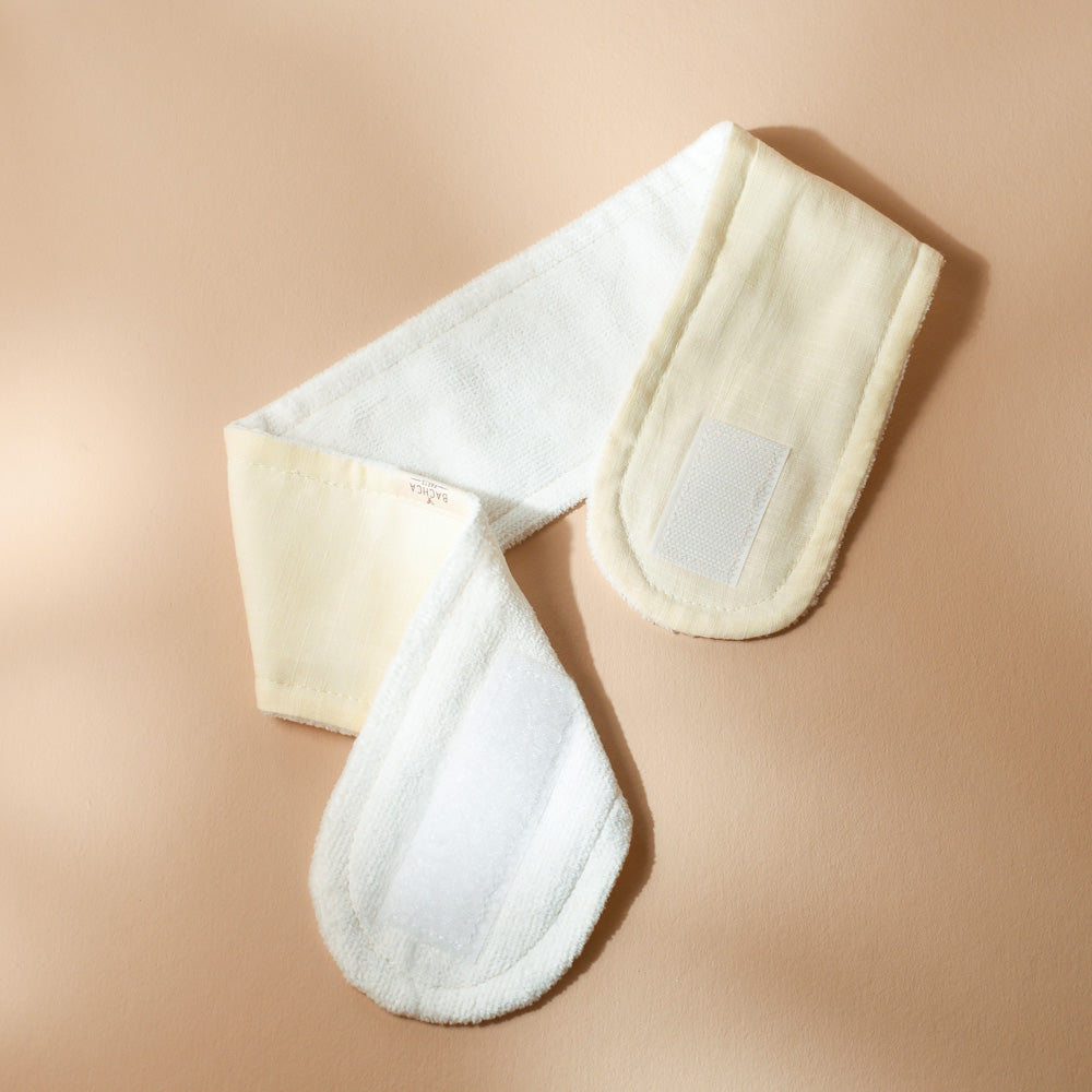 Bandeau de soin et maquillage Bachca en coton doux, idéal pour maintenir les cheveux lors des routines beauté et soins du visage.