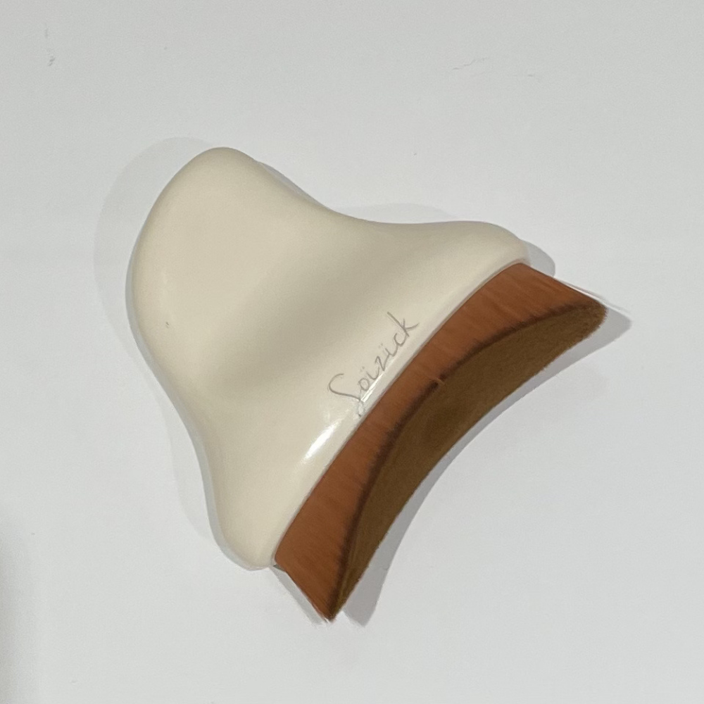 Imparfaite brosse visage drainage lymphatique