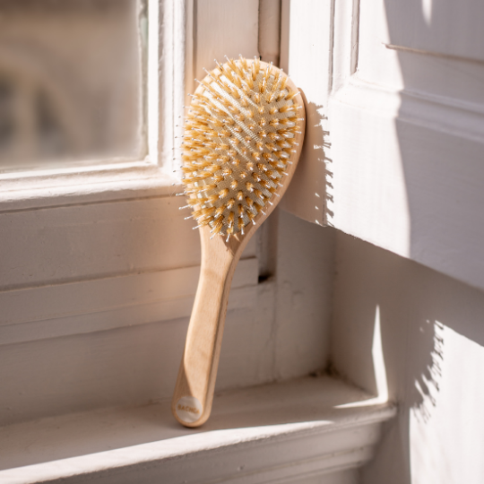 Guide pour protéger ses cheveux du soleil