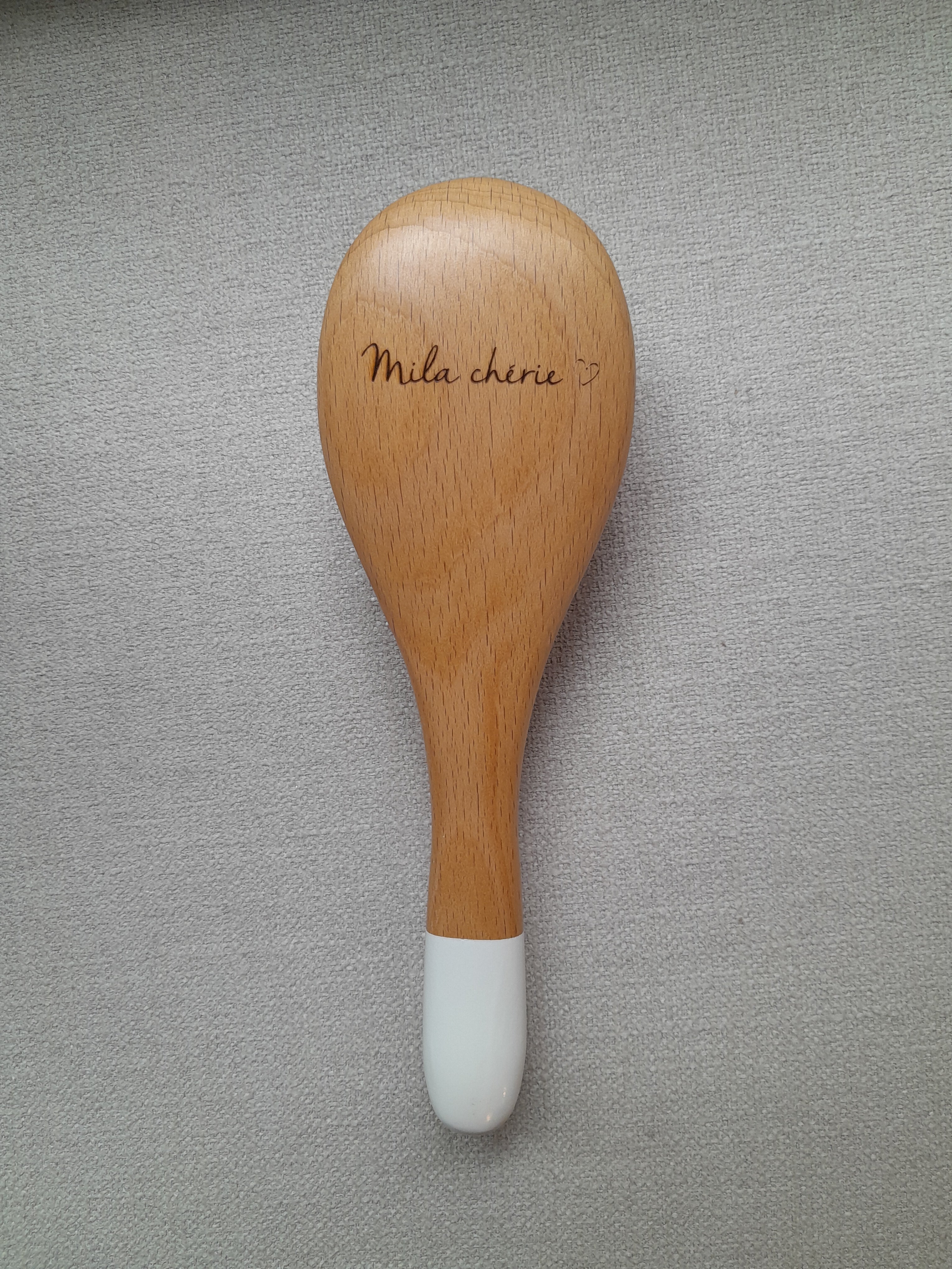 Brosse démêlage et brillance imparfaite - grand format
