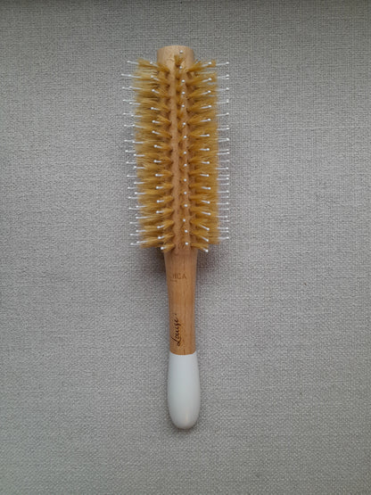Imperfect nylon and boar bristle brush