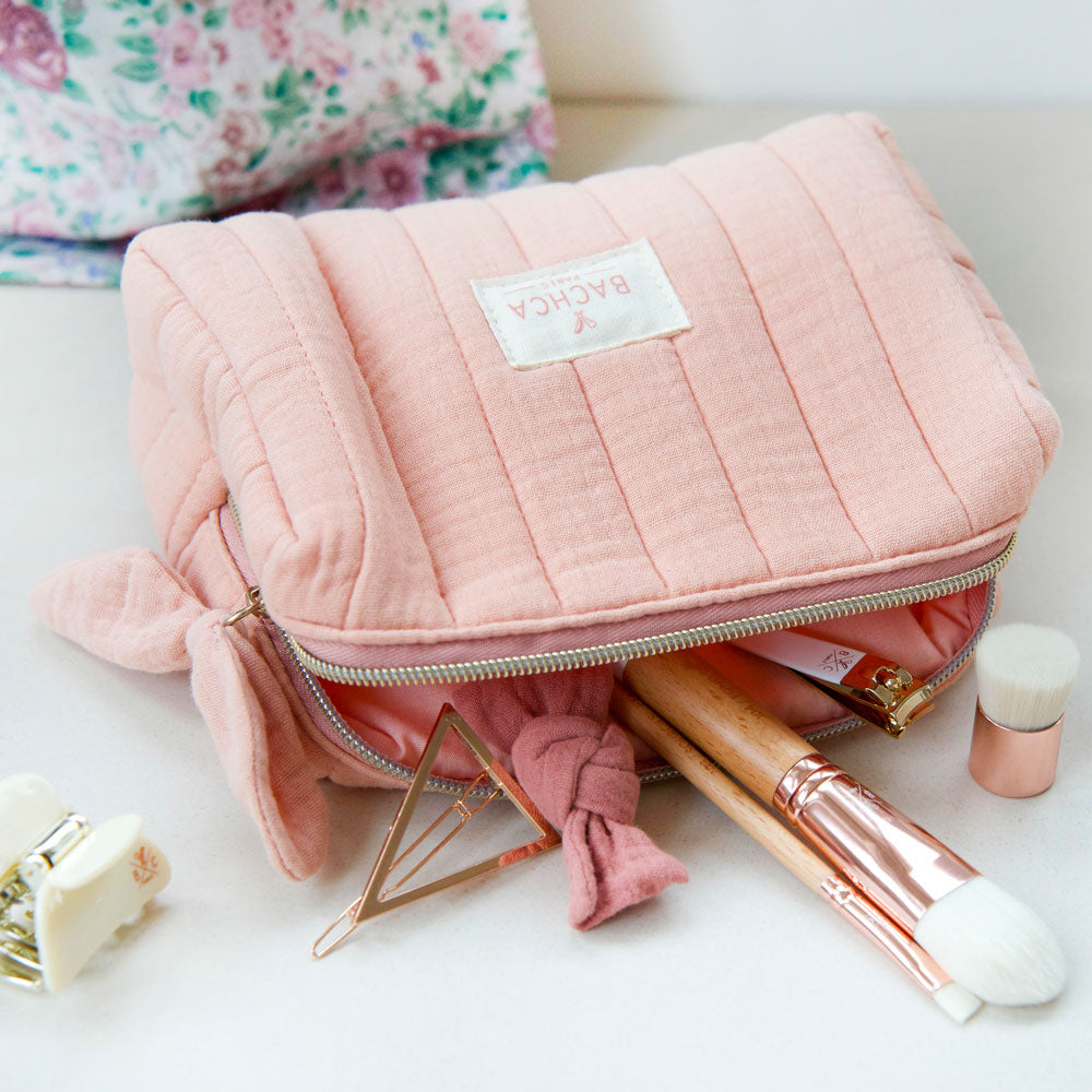 Makeup bag