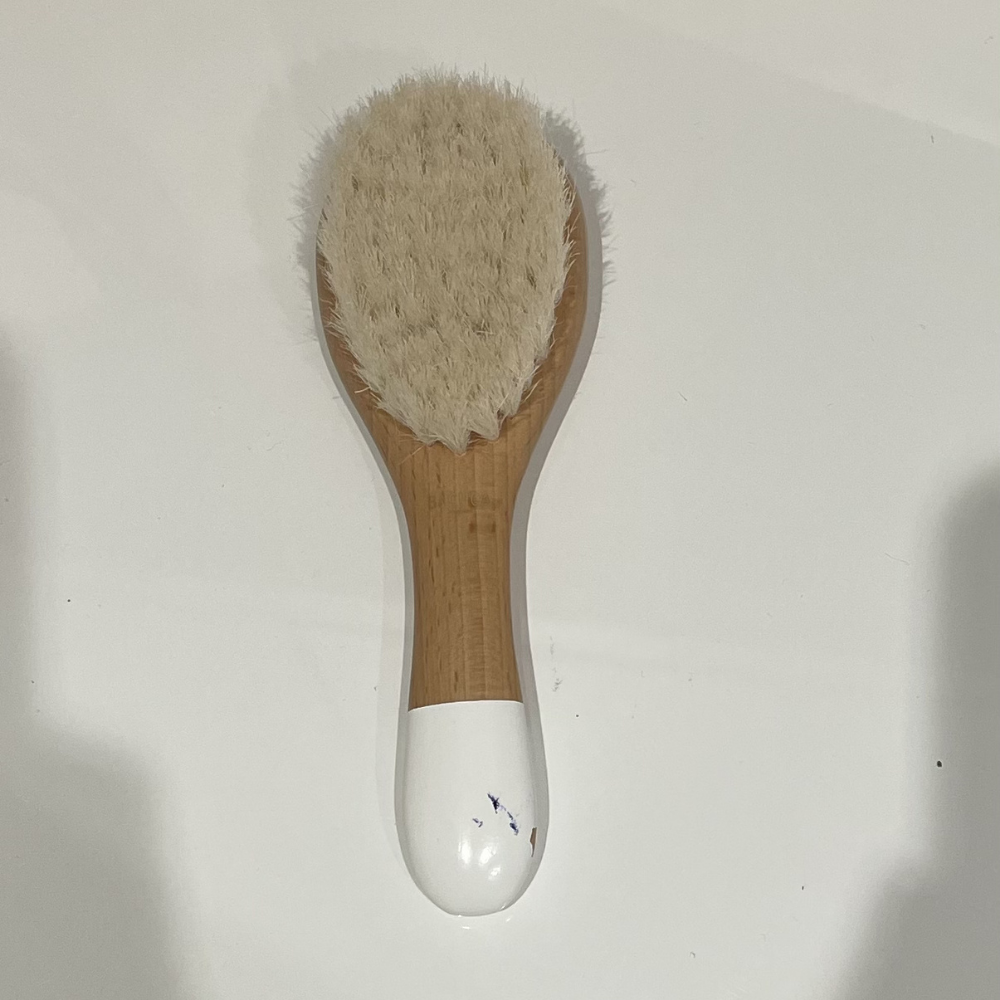 Imperfect goat bristle baby brush