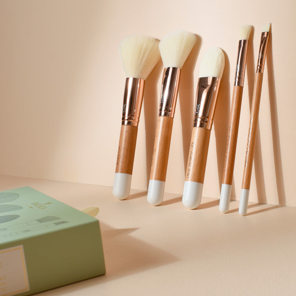 Natural Wood makeup brush Kit