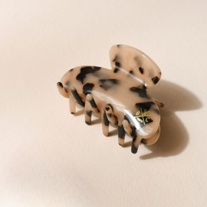 Tortoiseshell hair clip