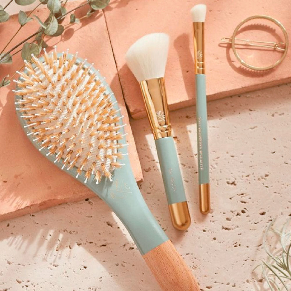 Set Les essentiels with detangling and shine brush